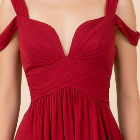 WHITE BURGUNDY BLUE OFF SHOULDER EVENING DRESS - Picture 6 of 7